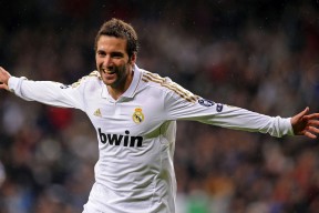 华体会hth-熔炉，当整个赛季的沉默在那一夜化作火焰