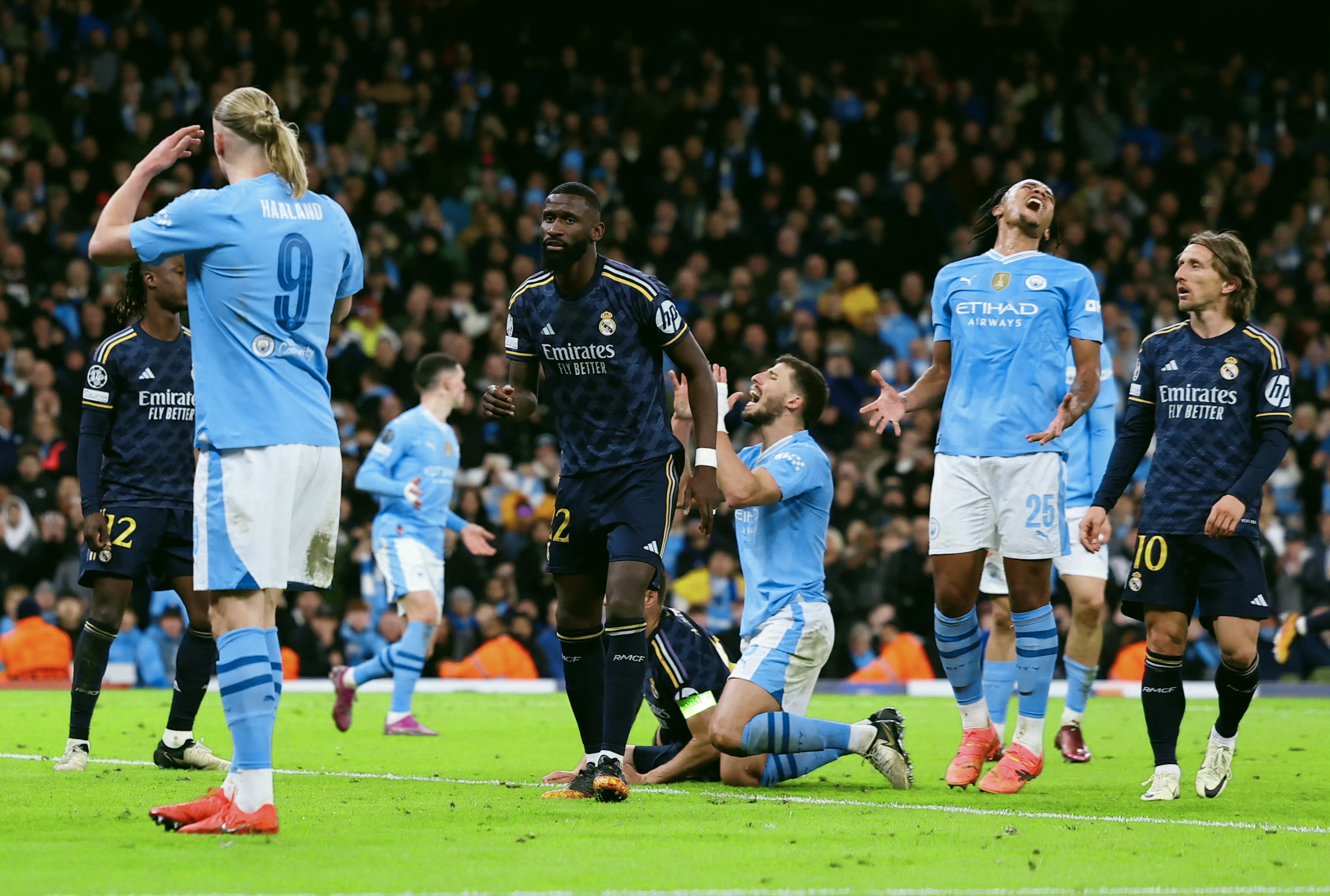 华体会登陆-那不勒斯战平皇马，德布劳内扑点救主西甲  第1张