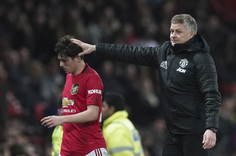 华体会登陆-莱比锡轻取曼联，博格巴扑点救主欧冠的简单介绍  第1张