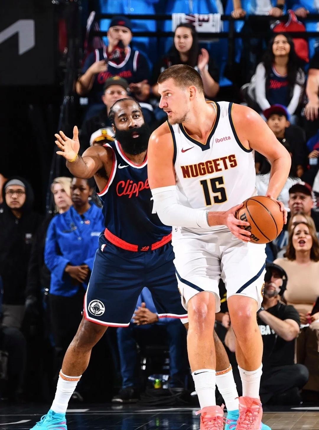 华体会app-掘金完胜鹈鹕,福克斯送出助攻的简单介绍 第2张 华体会app-掘金完胜鹈鹕,福克斯送出助攻的简单介绍 第2张