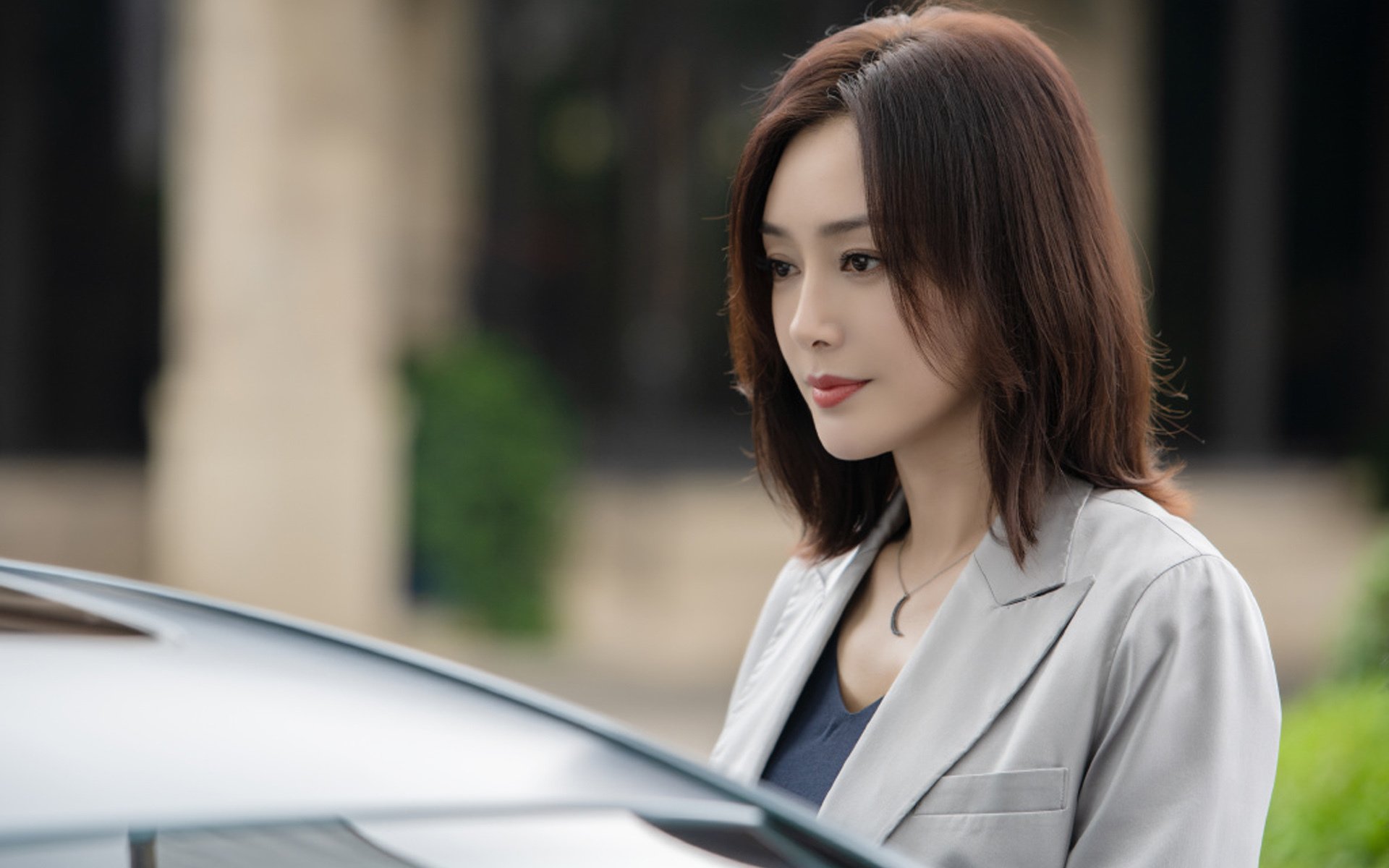 华体会登录-决胜时刻，从F1银石对决到皇马第三节风暴，瞬间如何改变世界？  第2张